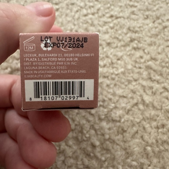 Mini ilia c beyond triple serum in tone 2 travel size - Picture 3 of 5